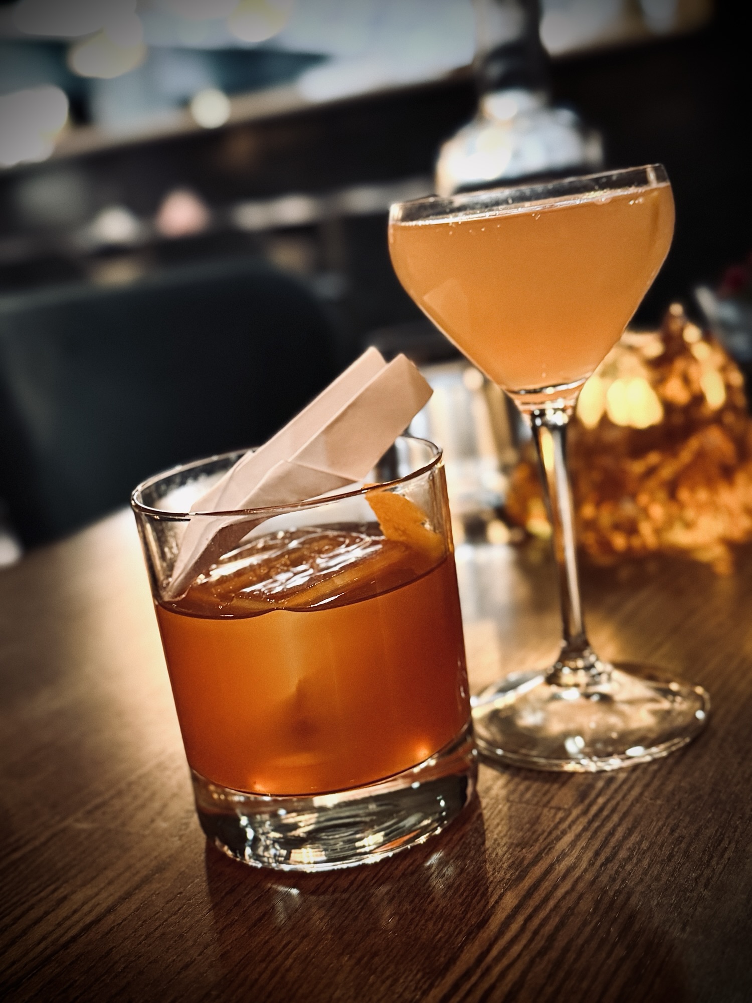 Cocktails på Glassery i Örebro, Paper Plane och Pendennis Club i glas